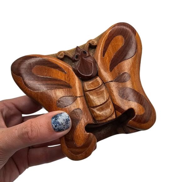 Butterfly Handcrafted Wooden Secret Jewelry Puzzle Box Red Velvet - Picture 7 of 7